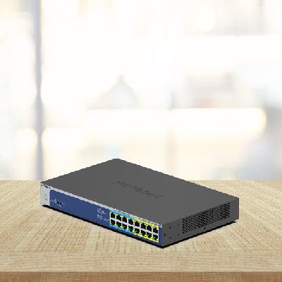 NETGEAR 16-Port Gigabit Ethernet Unmanaged PoE Switch (GS516UP) - with 8 x PoE+ and 8 x Ultra60 PoE++ @ 380W, Desktop or Rackmount